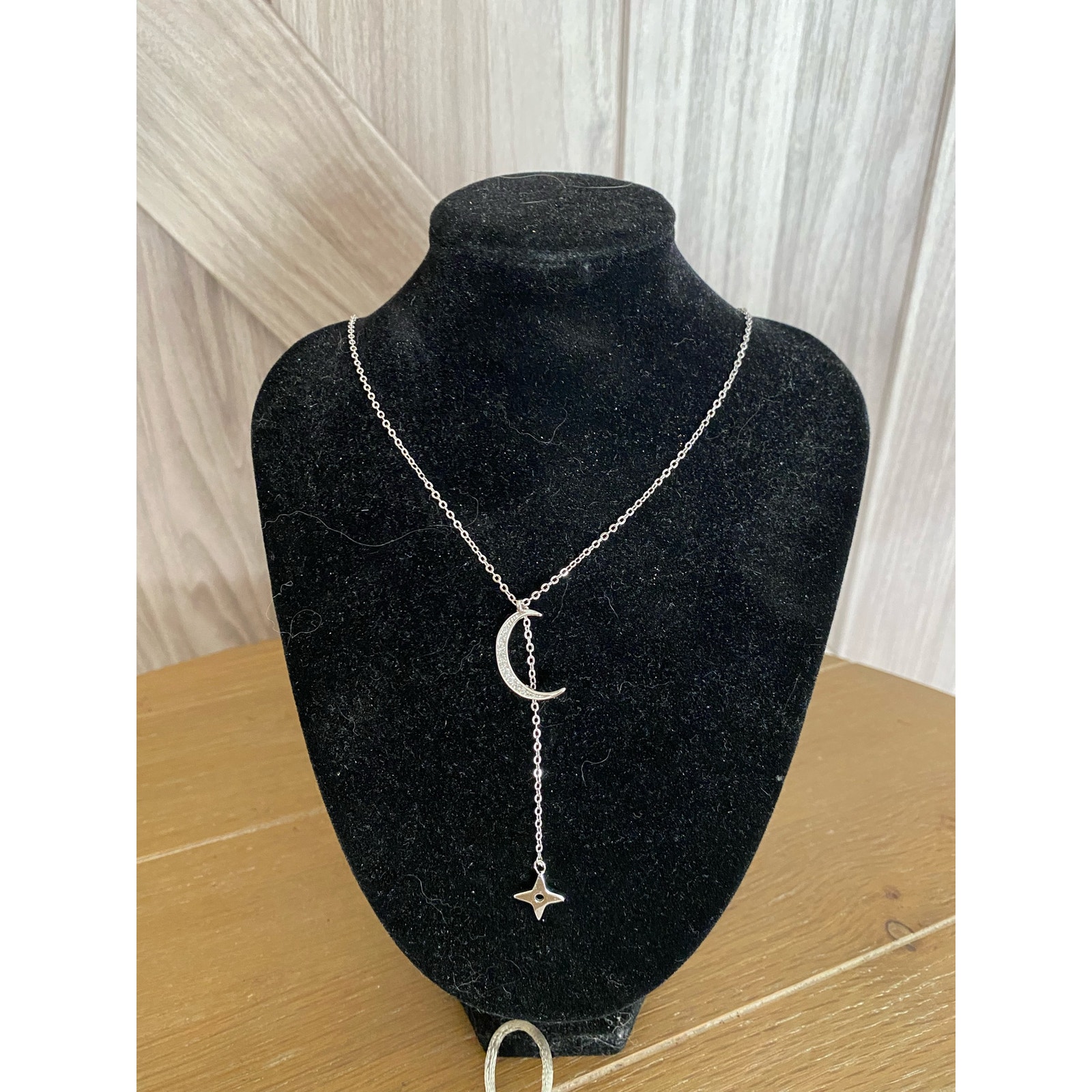Nwt Lili Claspe Moon And Star Necklace Silver